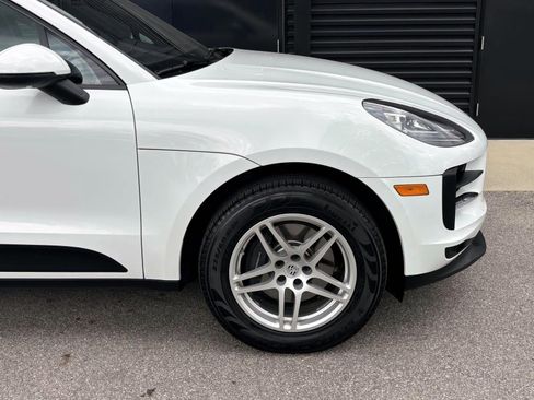 Certified 2020 Porsche Macan AWD/4WD image 14