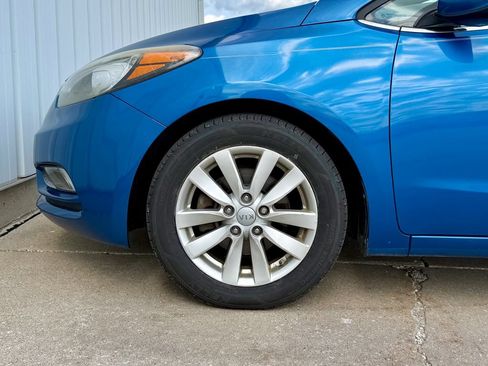 Used 2014 Kia Forte EX FWD image 32