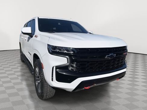 Used 2023 Chevrolet Suburban Z71 image 7