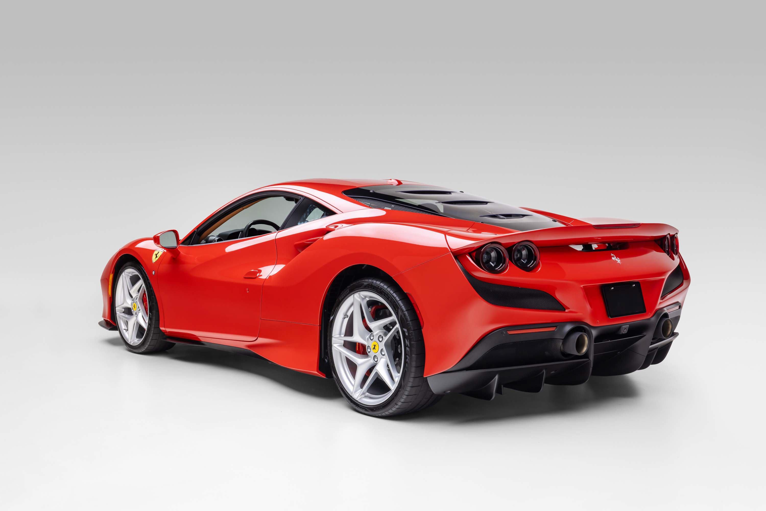 Certified 2020 Ferrari F8 Tributo RWD image 8