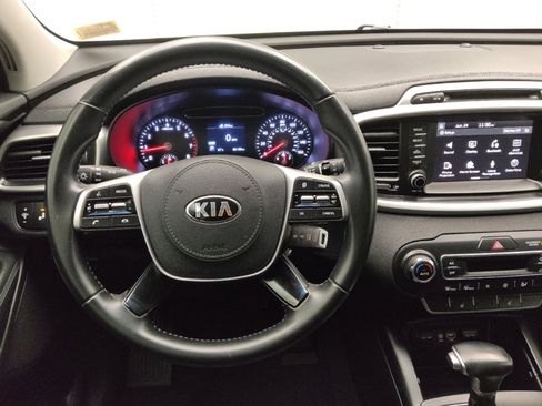 Used 2019 Kia Sorento FWD w/ LX Convenience Package image 26