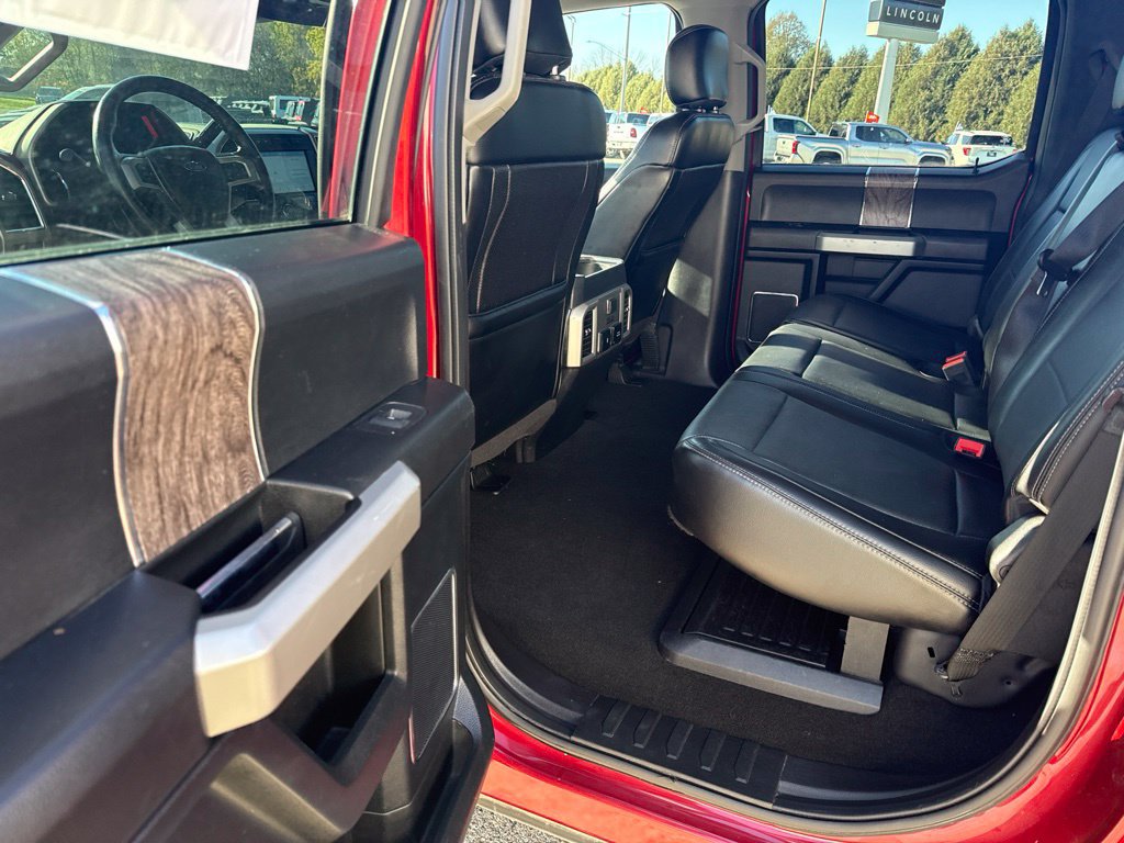 Used 2018 Ford F250 Lariat w/ Lariat Ultimate Package AWD/4WD image 11