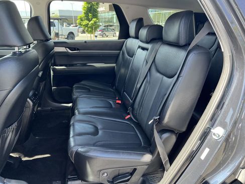 Used 2022 Hyundai Palisade SEL w/ 8P Bench Seat Package AWD/4WD image 27