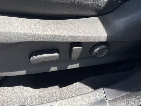 Certified 2023 Subaru Forester Limited AWD/4WD image 20