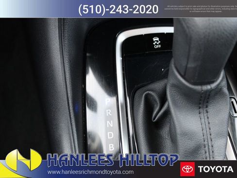 Used 2024 Toyota Corolla LE image 20