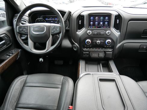 Used 2020 GMC Sierra 3500 Denali w/ Denali Ultimate Package AWD/4WD image 10