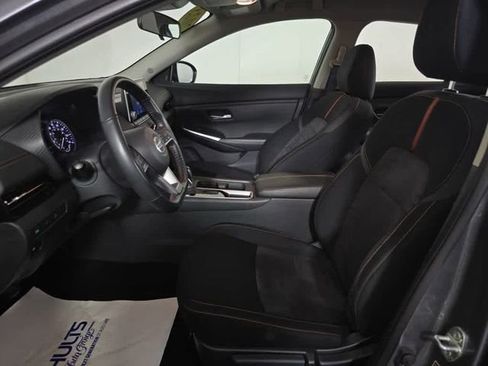 Used 2023 Nissan Sentra SR w/ Trunk Package image 26