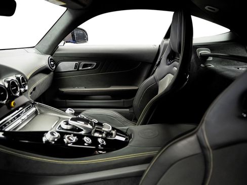Used 2019 Mercedes-Benz AMG GT R image 59