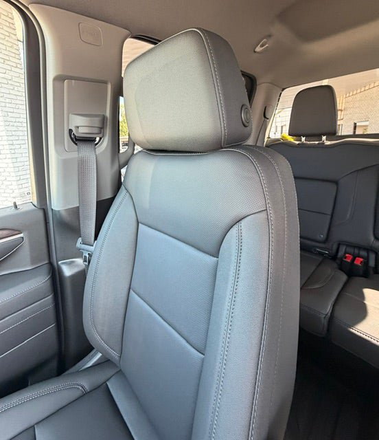 New 2026 GMC Sierra 2500 SLT AWD/4WD image 14