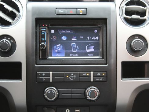 Used 2014 Ford F150 XLT AWD/4WD image 26