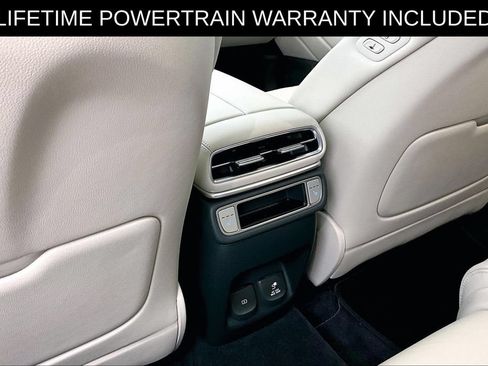 Used 2025 Genesis GV80 3.5T Advanced AWD/4WD image 31
