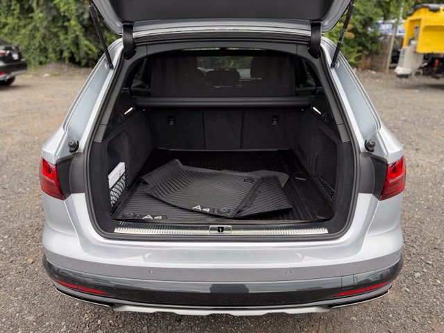Used 2023 Audi A4 2.0T allroad Premium Plus AWD/4WD image 10