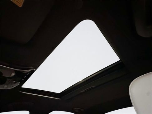 Certified 2022 Mercedes-Benz C 300 4MATIC Sedan image 25