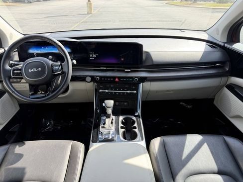 Certified 2024 Kia Carnival SX image 19
