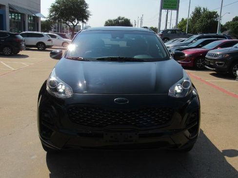 Used 2021 Kia Sportage S image 2