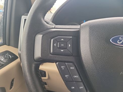 Used 2017 Ford F150 XLT w/ Equipment Group 301A Mid AWD/4WD image 14
