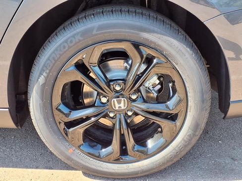 New 2025 Honda Accord SE image 8