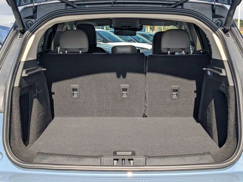New 2026 Lincoln Corsair Grand Touring AWD/4WD image 13