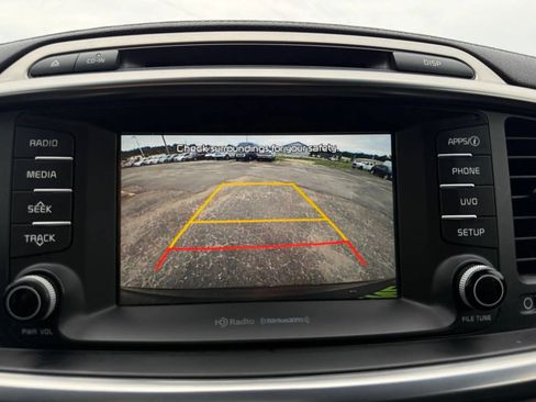 Used 2017 Kia Sorento EX w/ EX Premium Package AWD/4WD image 20