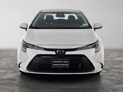 Used 2026 Toyota Corolla LE FWD image 8