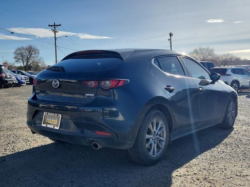 Used 2021 MAZDA MAZDA3 s image 6