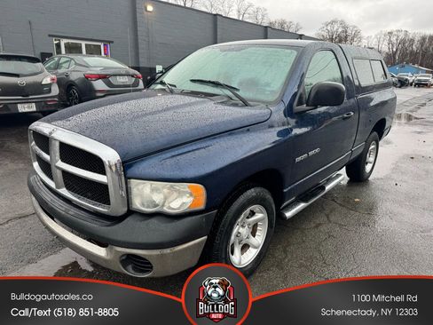 Used 2004 Dodge Ram 1500 Truck ST image 1