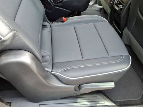 Used 2026 Buick Enclave Preferred FWD image 18