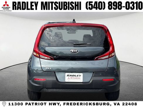 Used 2021 Kia Soul LX FWD image 18
