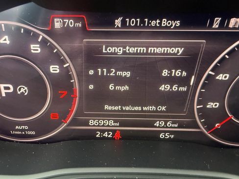 Used 2018 Audi Q5 2.0T Premium Plus w/ Premium Plus Package AWD/4WD image 11