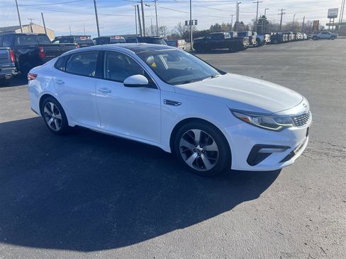Used 2020 Kia Optima S w/ S Panoramic Sunroof Package image 2