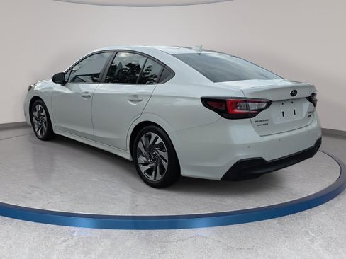 Used 2024 Subaru Legacy Limited AWD/4WD image 7