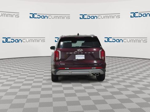 Used 2024 Hyundai Palisade SEL FWD image 7