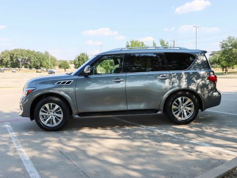 Used 2017 INFINITI QX80 4WD image 4