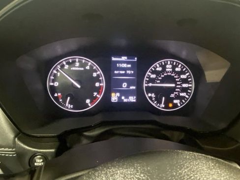 Used 2023 Subaru Outback Premium image 15