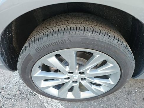 Used 2023 Buick Envision Avenir image 21