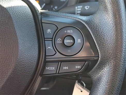 Used 2023 Toyota Corolla LE image 23
