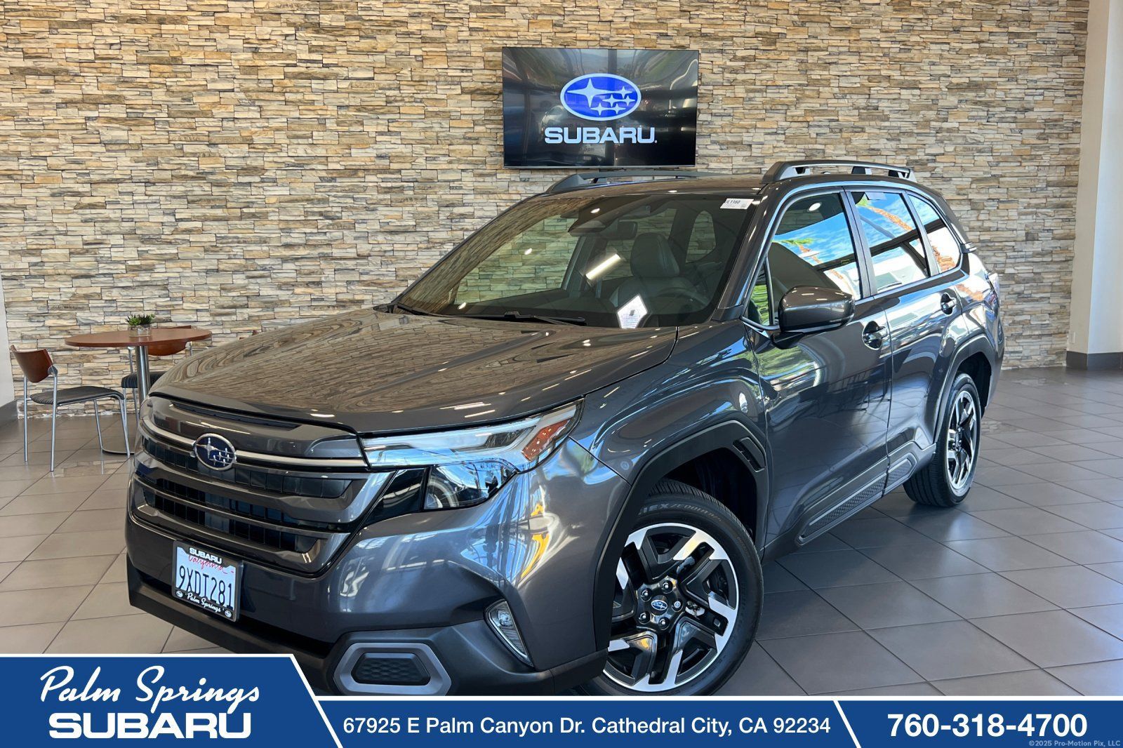 Used 2025 Subaru Forester Limited AWD/4WD image 1