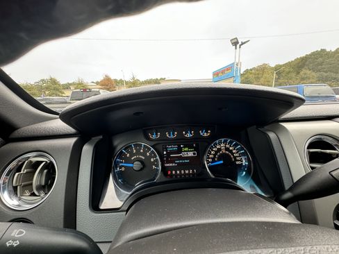 Used 2013 Ford F150 XLT w/ XLT Chrome Pkg image 15