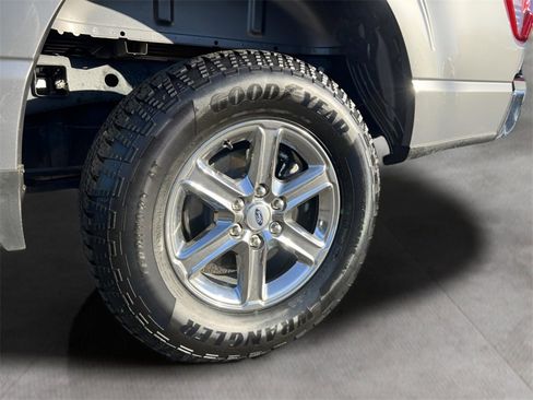 Used 2024 Ford F150 XLT w/ Mobile Office Package image 9