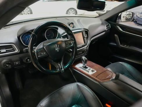 Used 2014 Maserati Ghibli RWD image 16