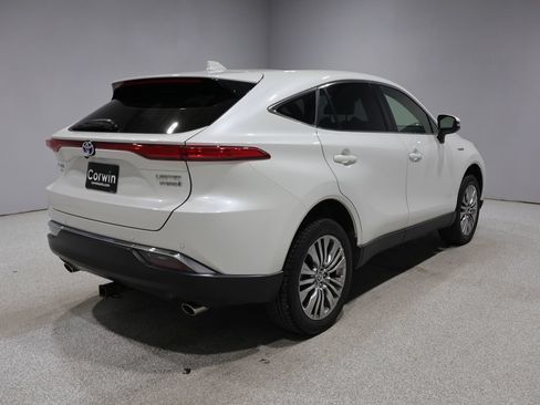 Certified 2021 Toyota Venza Limited w/ Advanced Technology Package AWD/4WD image 2