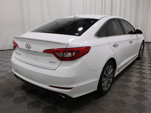 Used 2016 Hyundai Sonata Sport w/ Option Group 1V FWD image 25