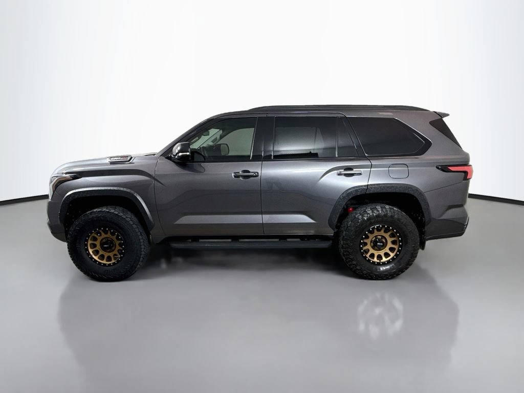 Used 2023 Toyota Sequoia TRD Pro AWD/4WD image 4