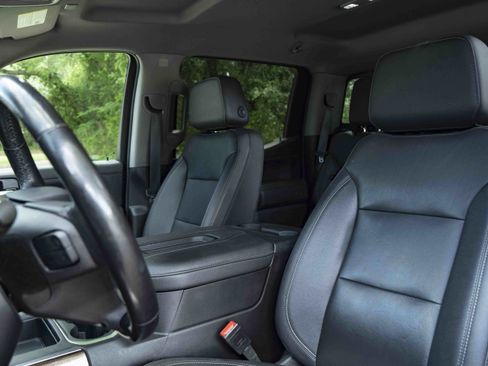 Used 2021 Chevrolet Silverado 1500 LT Trail Boss w/ Convenience Package II AWD/4WD image 17