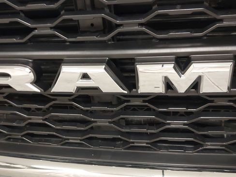 Used 2024 RAM 3500 Tradesman w/ Chrome Appearance Group image 31