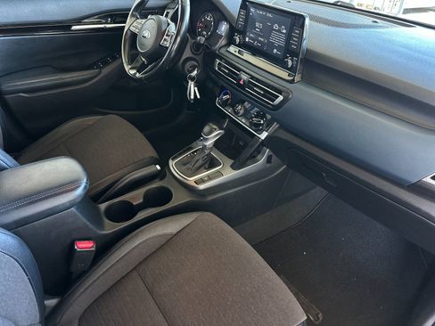 Used 2021 Kia Seltos S image 15
