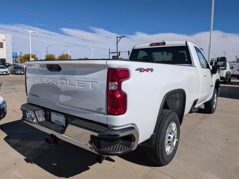New 2025 Chevrolet Silverado 2500 LT w/ Convenience Package image 3
