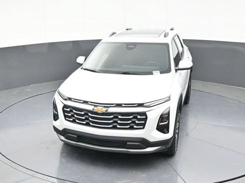 New 2026 Chevrolet Equinox LT w/ Convenience Package II FWD image 63