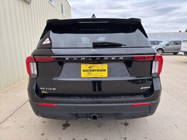 Certified 2025 Ford Explorer Active AWD/4WD image 6