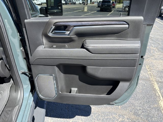 New 2026 Chevrolet Silverado 3500 LTZ w/ LTZ Plus Package AWD/4WD image 28